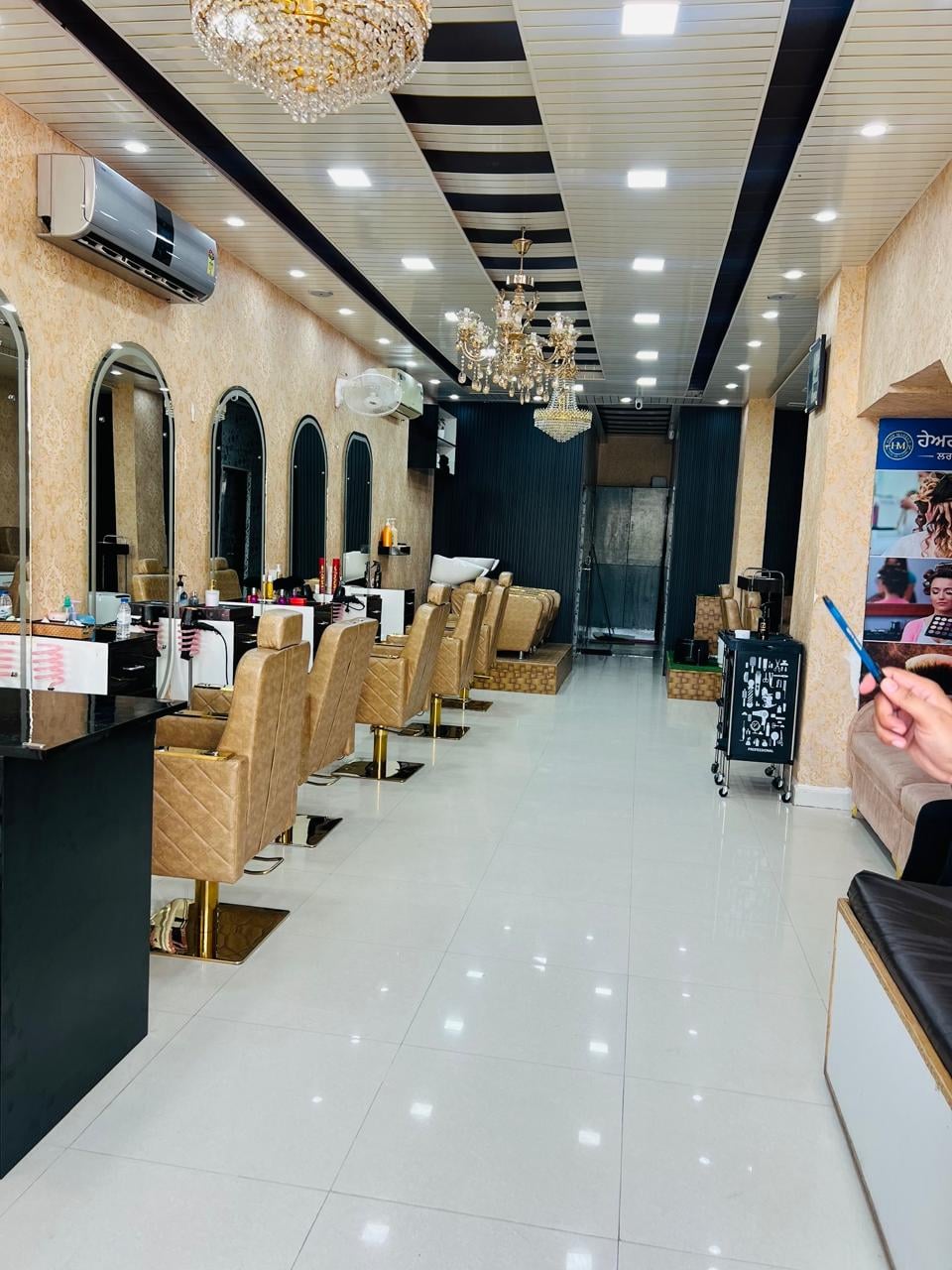 HairMakeupLuxerysalon