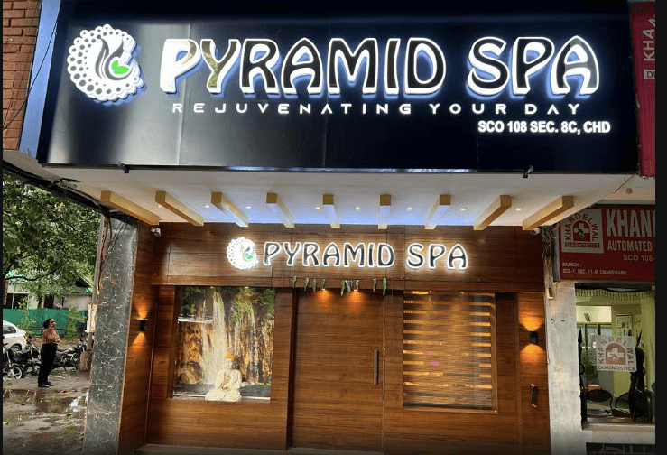 Pyramiospa