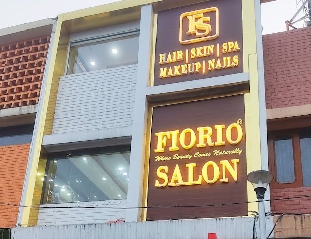 Fioriosalonsec27