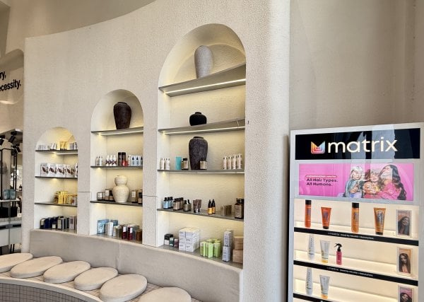 HairRaiserzLuxSalon