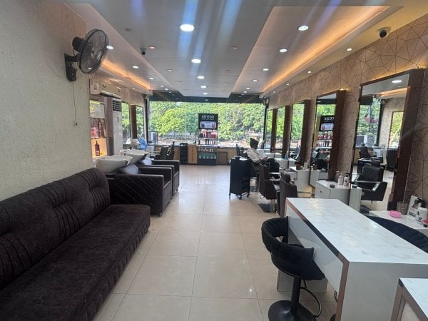 BellehairAndBeautySalon