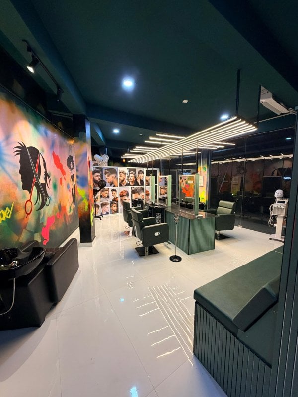 TheVibeFamilySalon