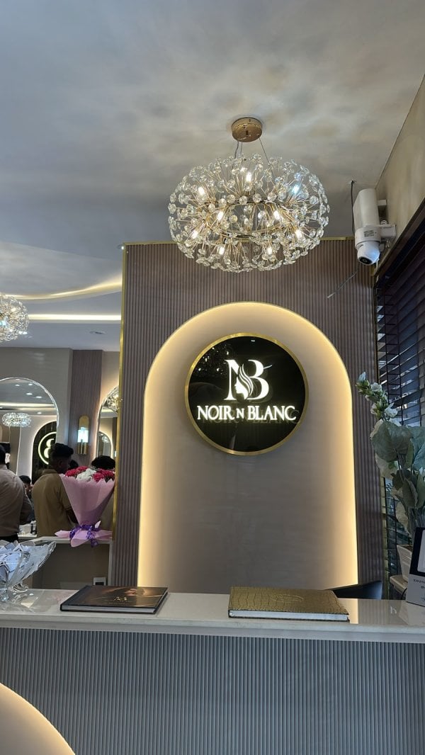 NOIRNBLANC