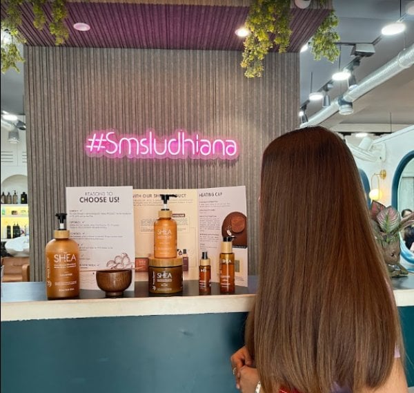 ScissorsCutMakeoverStudio