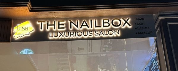 Salon18
