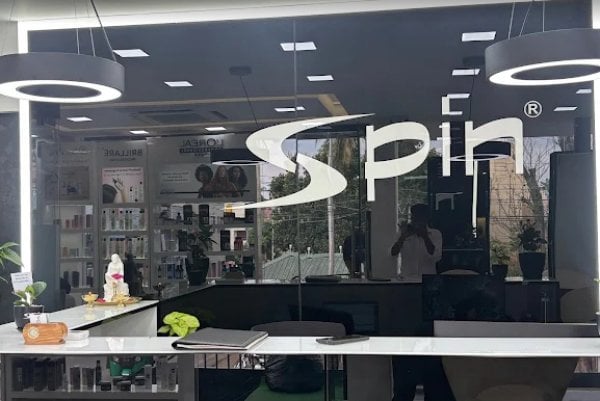 spinsalonnrmohalla