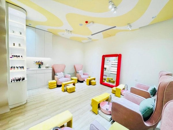 AnamelBeautyNailCareSalon