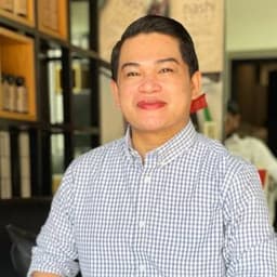 James - جيمس James - جيمس